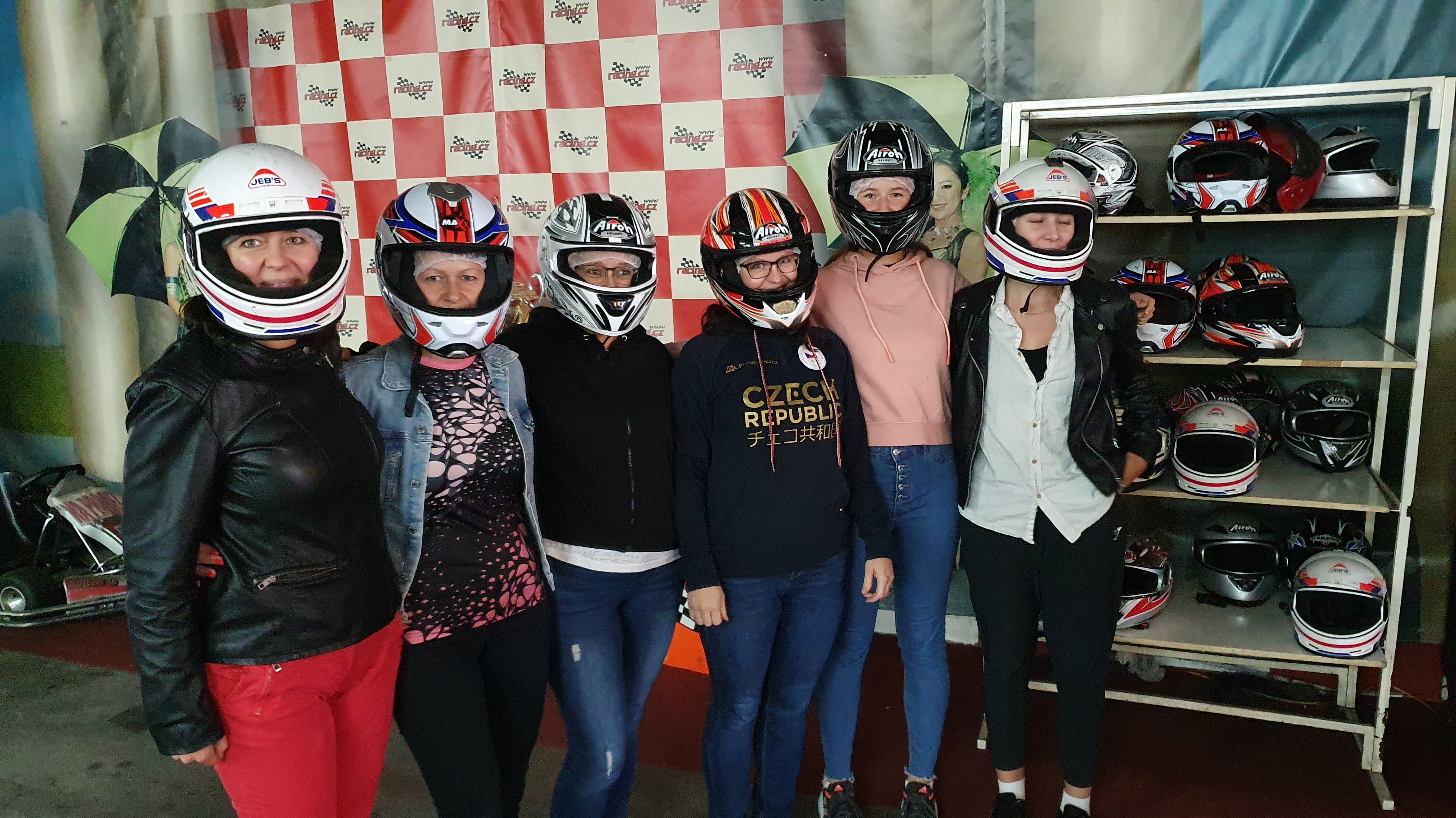 Firemní teambuilding motokáry